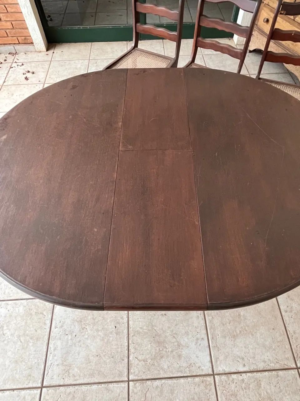 Mesa de Jantar em Madeira Maciça expansível - 6 cadeiras  - Foto 3