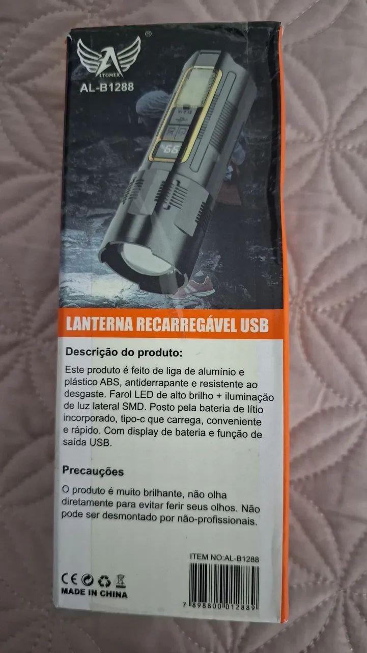 Lanterna Tática com alto poder lumens recarregavel e giroflex - Foto 5
