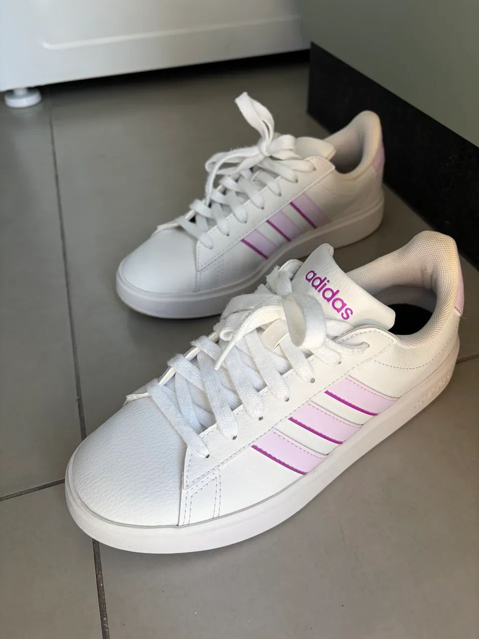 Tênis Adidas 34