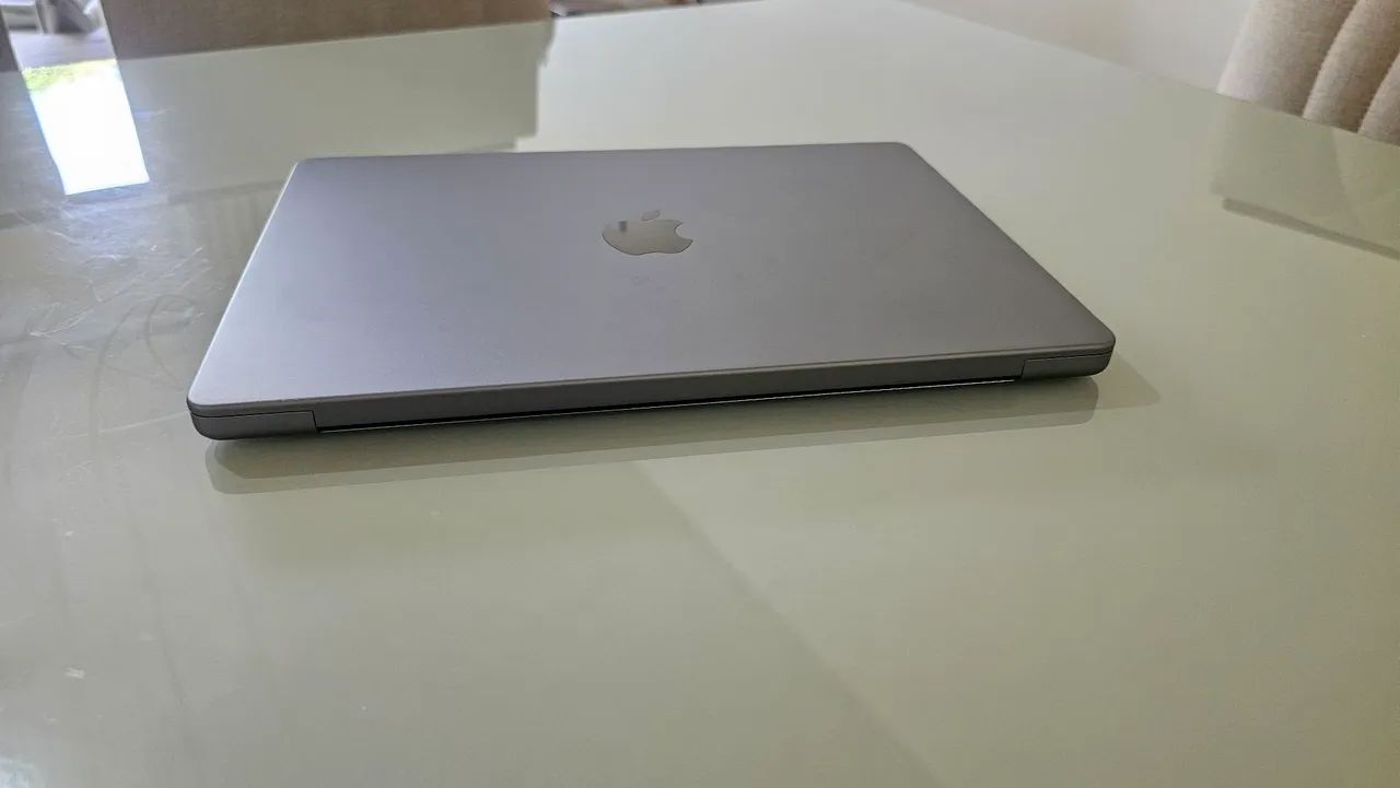 Macbook Pro 2023 m3 14