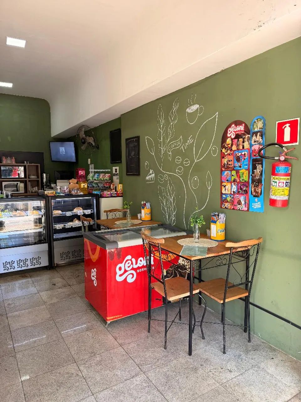 Vendo cafeteria/lanchonete - Foto 2