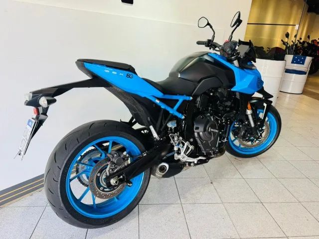 SUZUKI GSX 8S - Foto 4