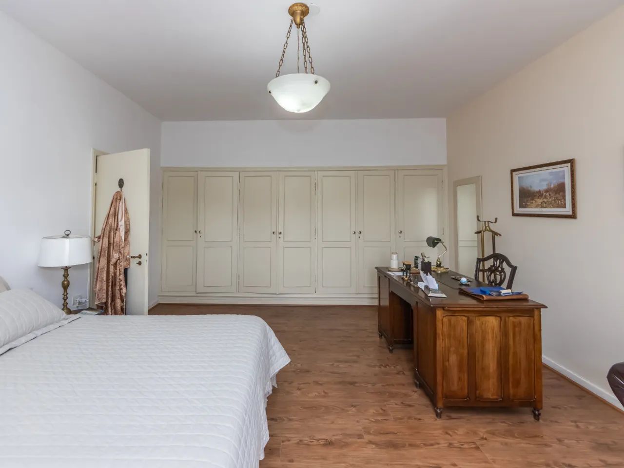 Casa para venda em Pacaembu com 3 quartos, 379m² - Foto 3