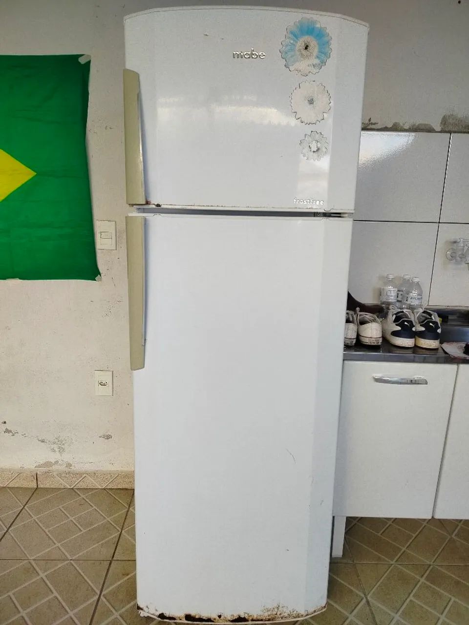 Vende se Geladeira - Funcionando normalmente 