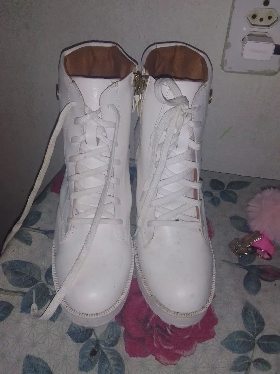 Bota com Salto - Foto 2