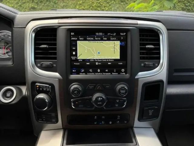 Ram Classic Laramie 5.7 V8 16V Gasolina 4X4 Aut. 2023 - Foto 11