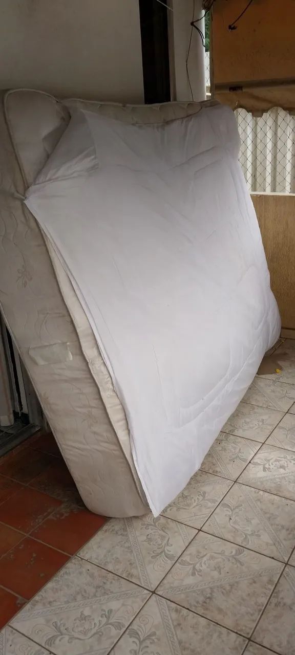Colchão de casal Queen ORTOBOM 