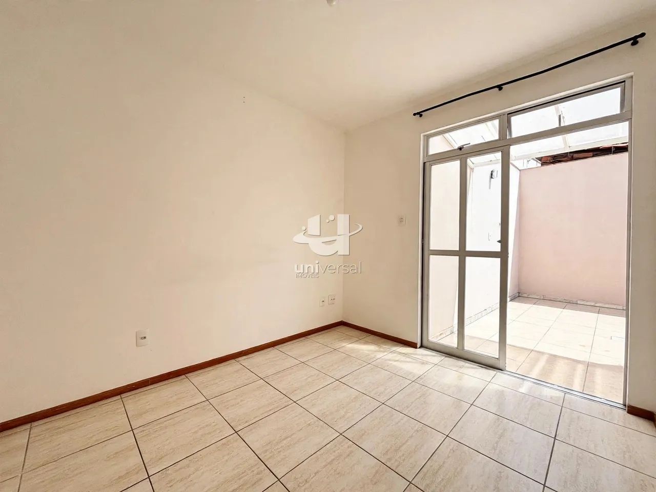Apartamento Garden de 1 Quarto com Garagem a 700m do Parque Halfeld - Foto 5