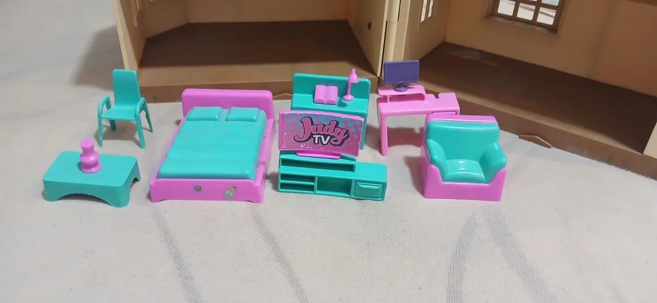 Casinha de brinquedo com acessórios conforme nas fotos  - Foto 4