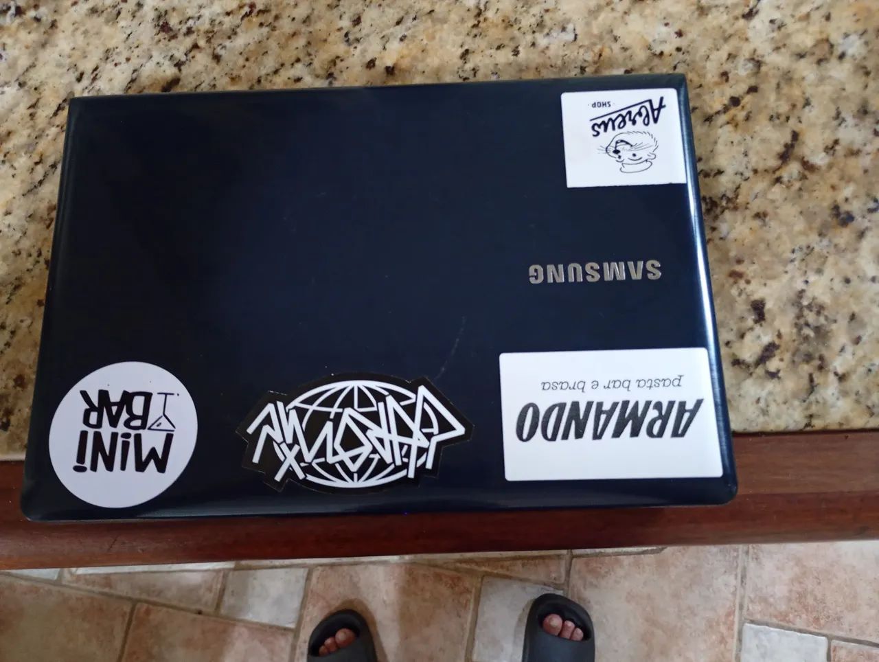 Notebook Samsung 270E4E 14" - R$ 400 - Alto-falante chiando