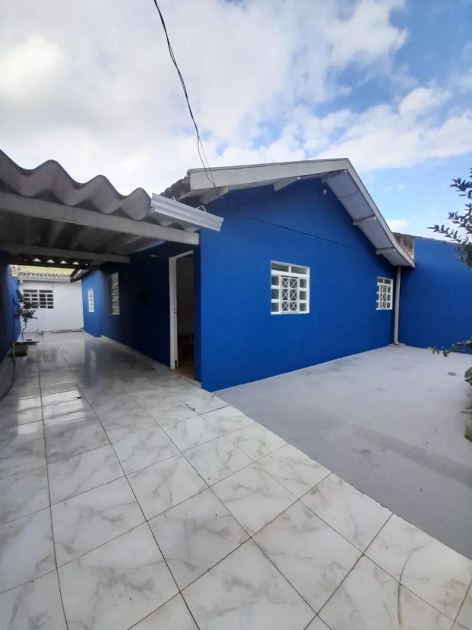 Alugo Casa com 4 Quartos no Bairro Rouxinois - Foto 2