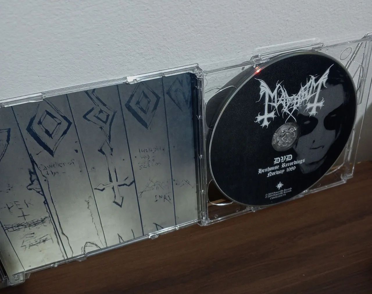 Cd Mayhem - Henhouse Recordings - duplo - cd/dvd - Usado - Importado - Raro - Foto 5