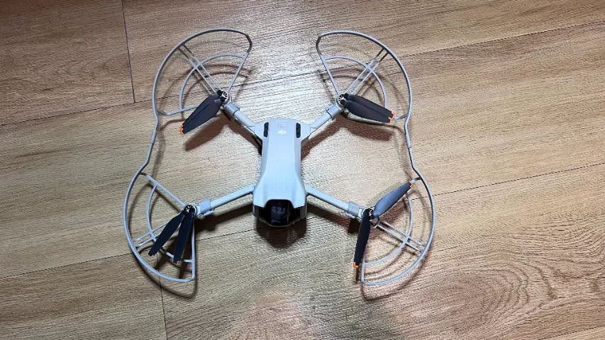 Drone DJI mini 3 RC (COM TELA) Camera 4K pouco uso - Foto 4
