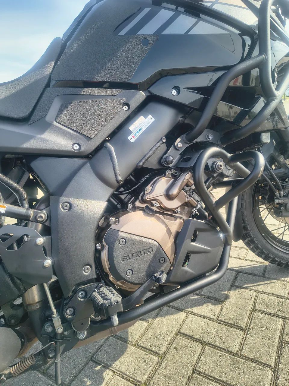 Vendo Suzuki V-stron DL 1050xt - Foto 5