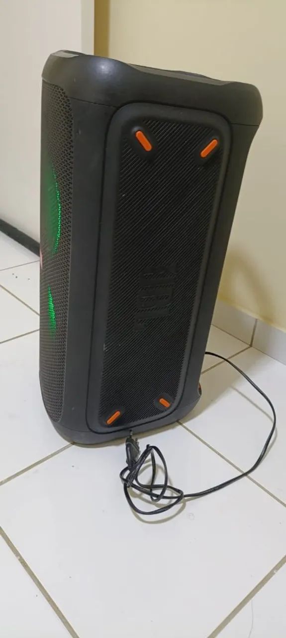 Partybox 100 JBL - Aparelhos de Som - Lagoa Azul, Natal 1495714159