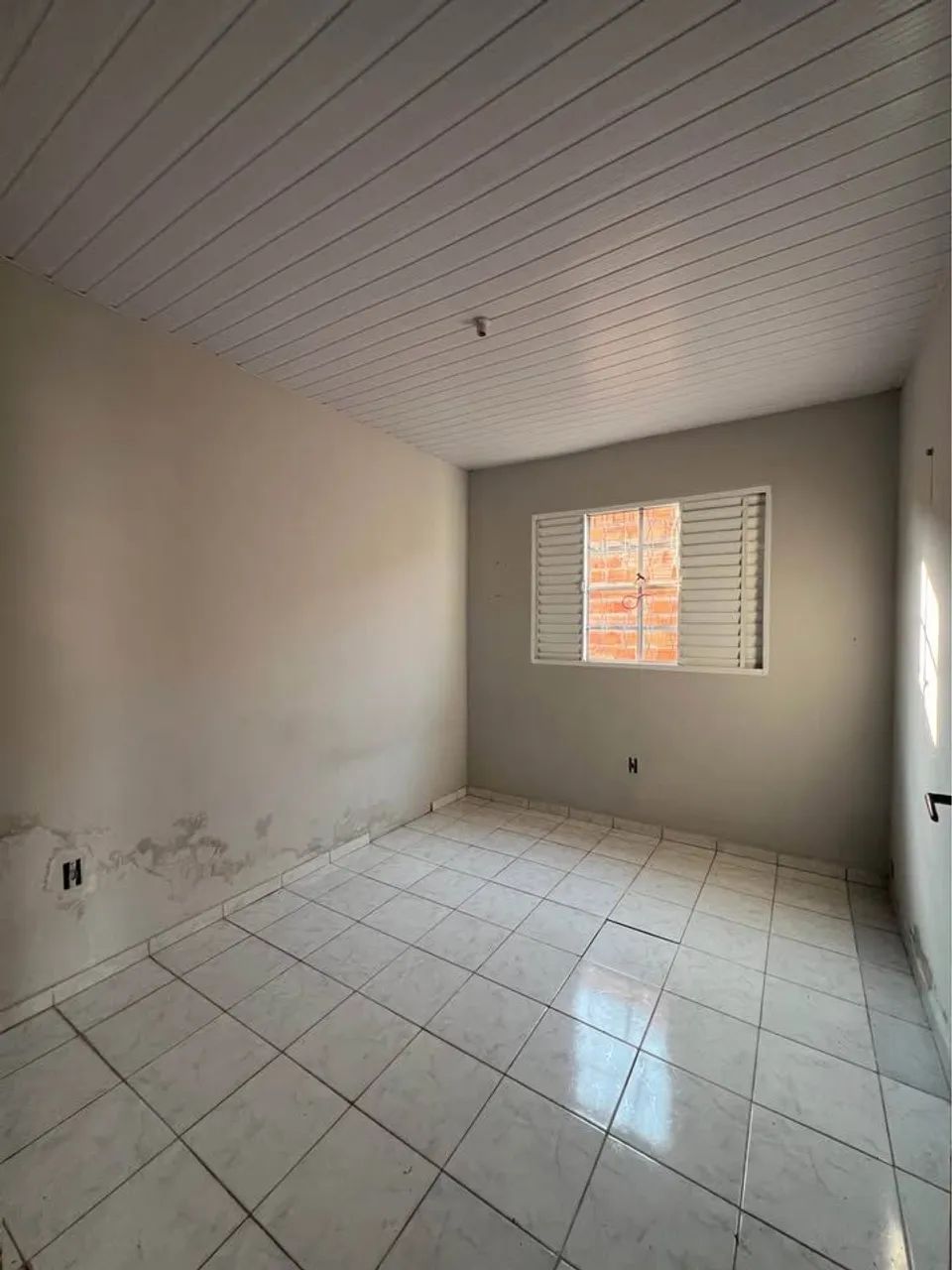 # CASA A VENDA  - Foto 5