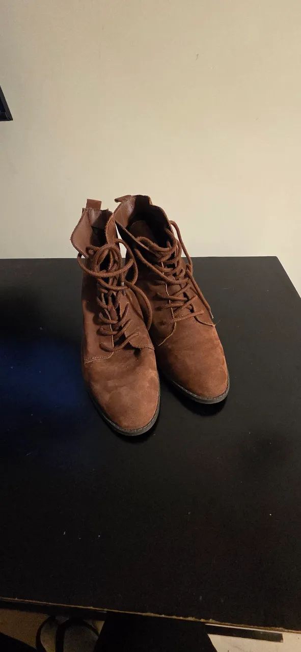 bota coturno arezzo marrom 38 - Foto 4