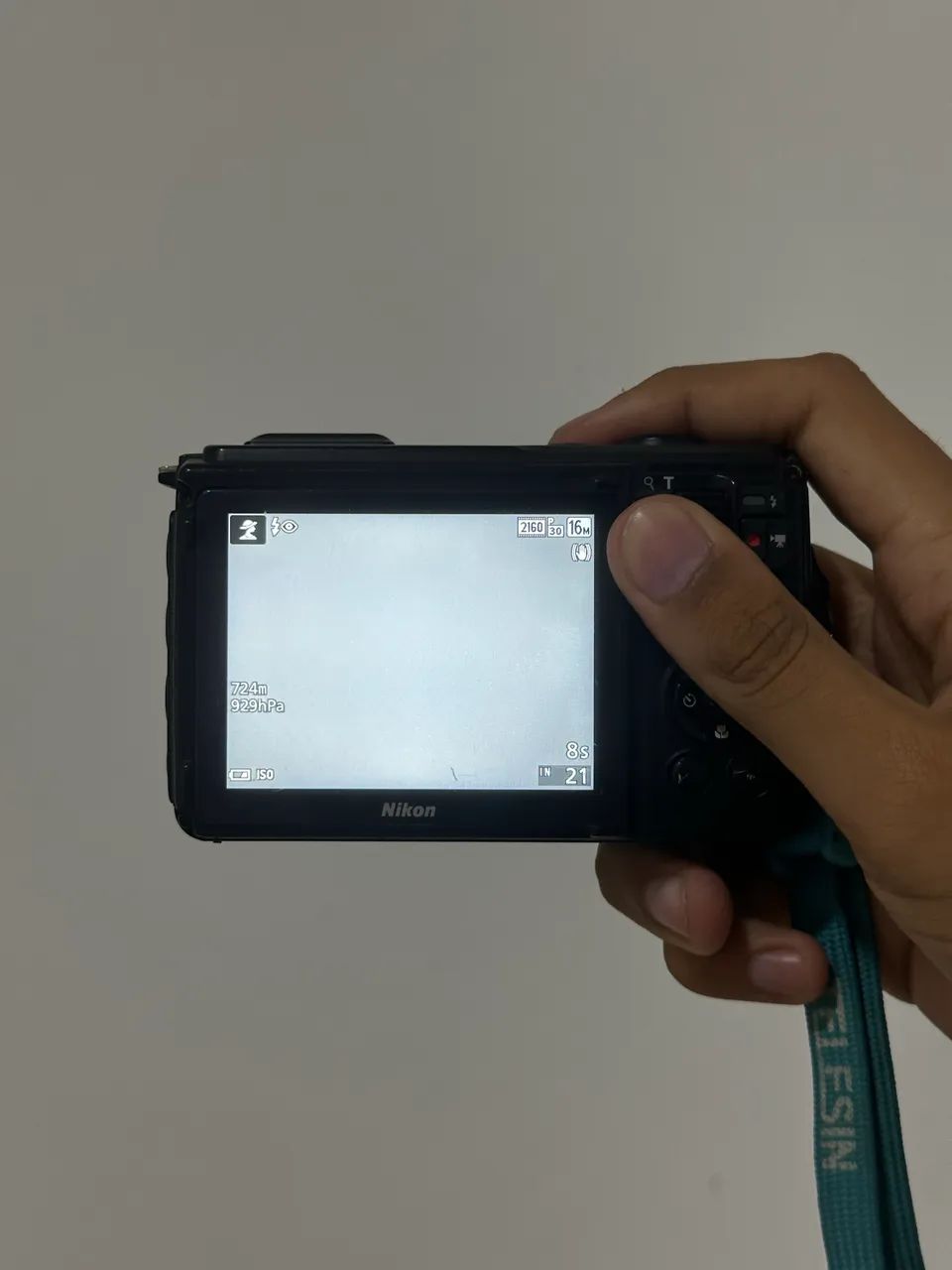 Nikon W300 - Compacta e 4K - Foto 4
