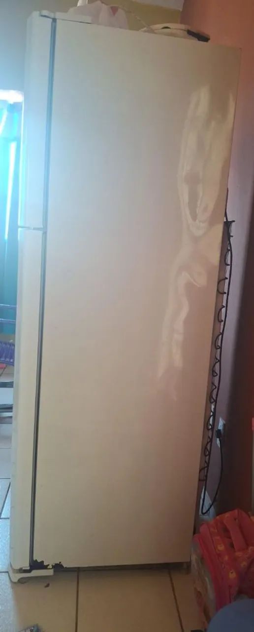 Geladeira a venda electrolux Fucionando Perfeitamente  - Foto 5