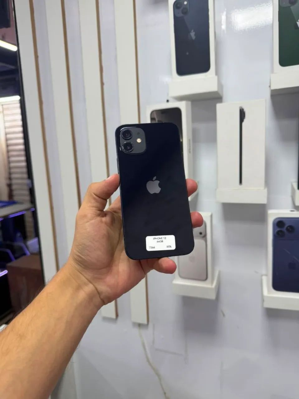 iPhone 12 - 64GB <br>?1.299,09