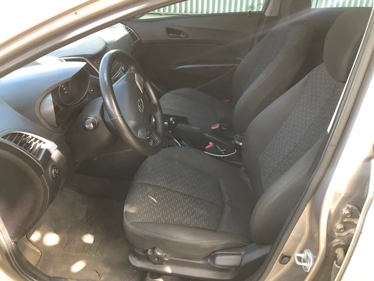 Hyundai HB20 Comf./c.plus/c.style 1.0 Flex 12V 2017 - Foto 4