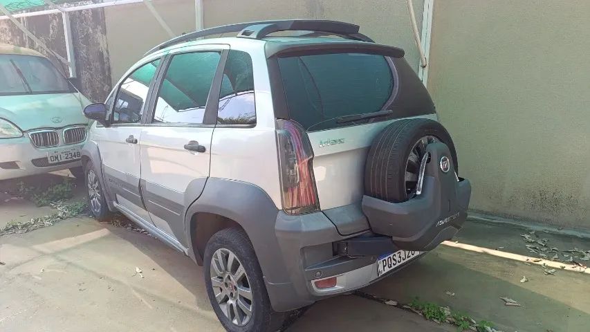 Fiat Idea ADVENT./ ADV.LOCKER 1.8 MPI FLEX 5P 2016