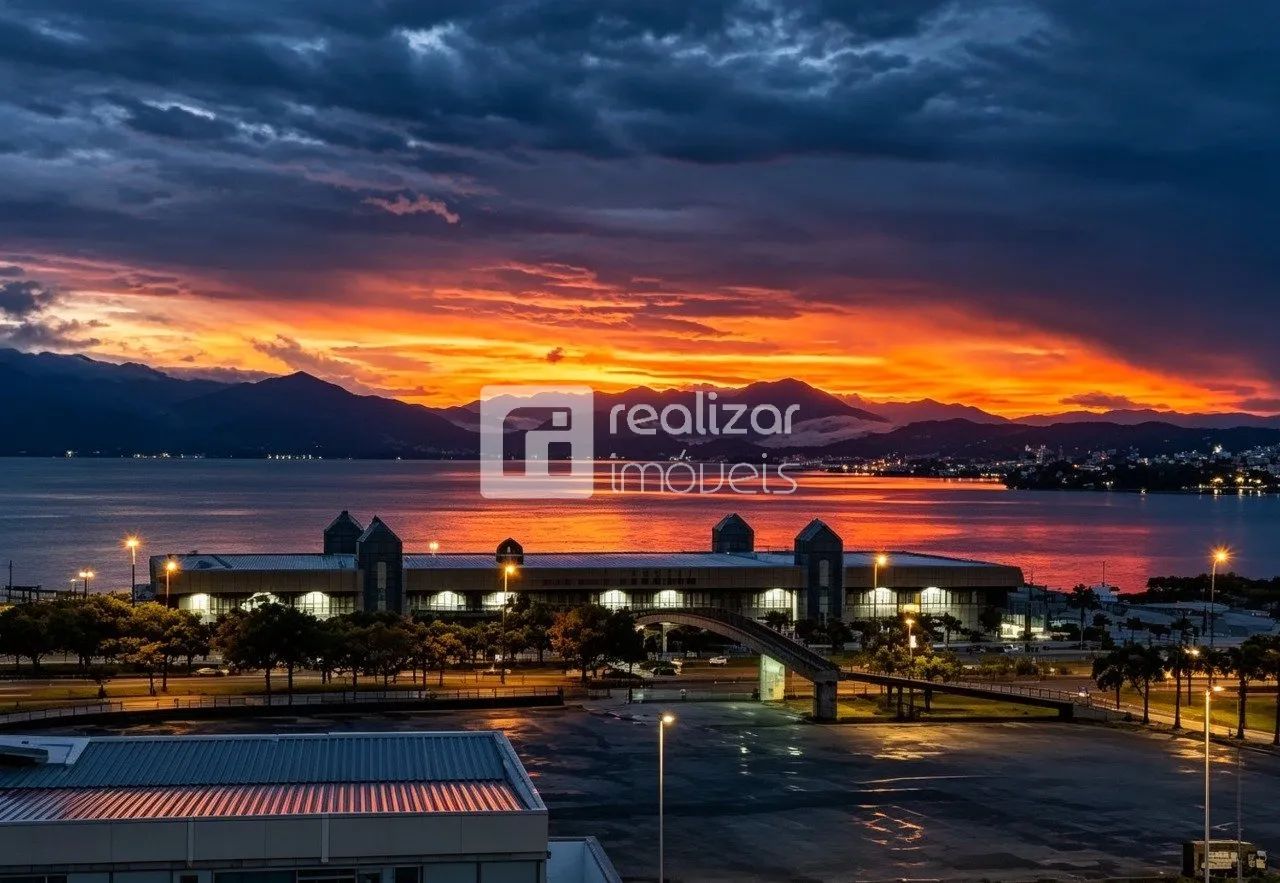 Apartamento 3 Quartos - Centro de Florianópolis