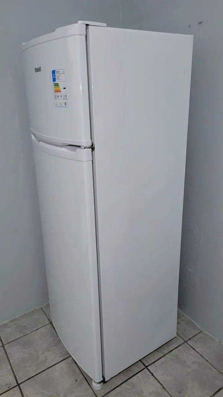 Vende-se geladeira 