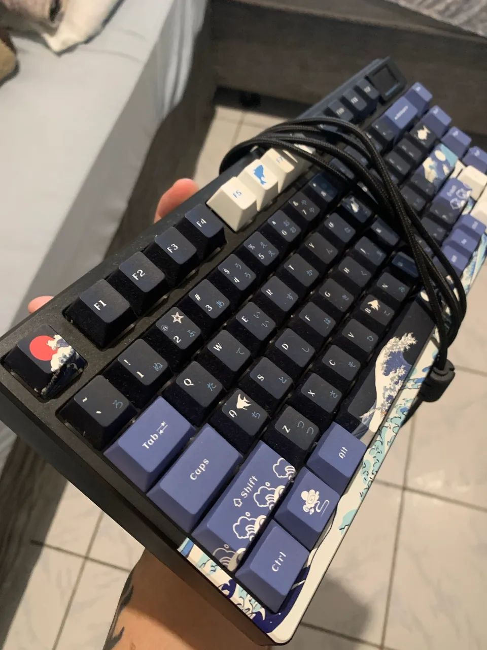 Teclado Mecânico Womier SK80 75% RGB Hot Swap Display OLED | Tema Kanagawa - Foto 3