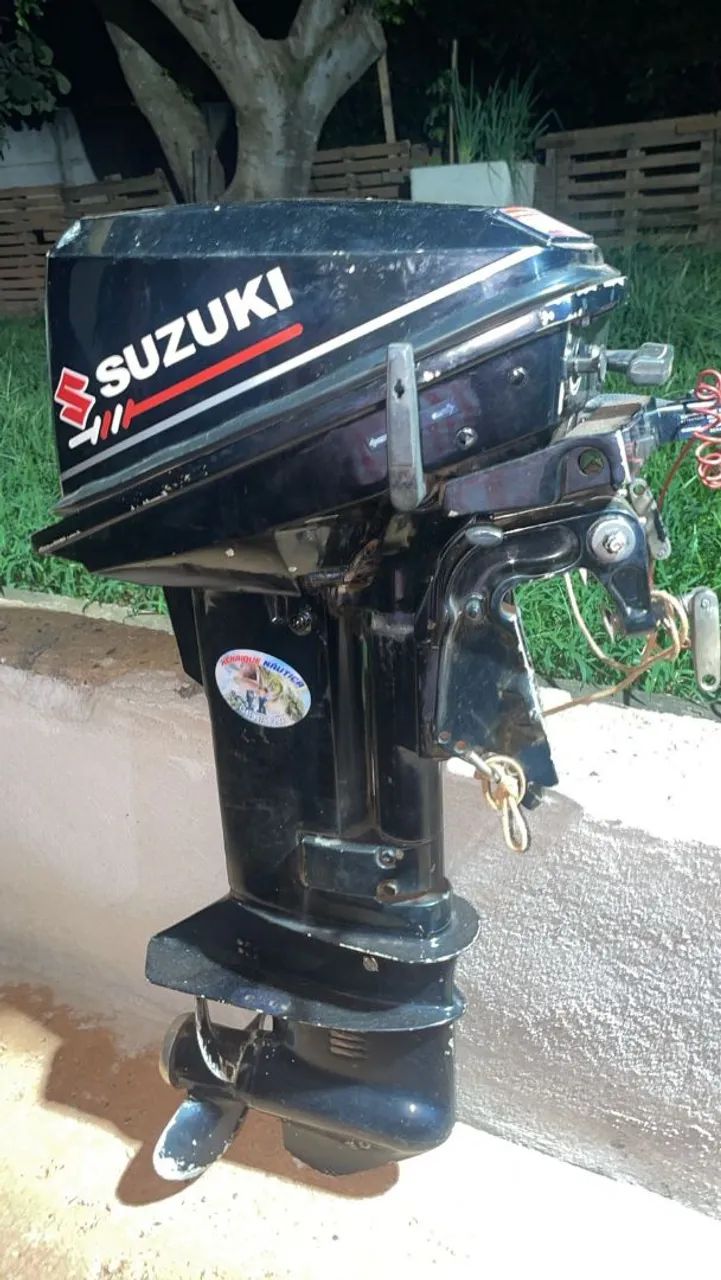 Vendo motor de popa 15 hj everud zero