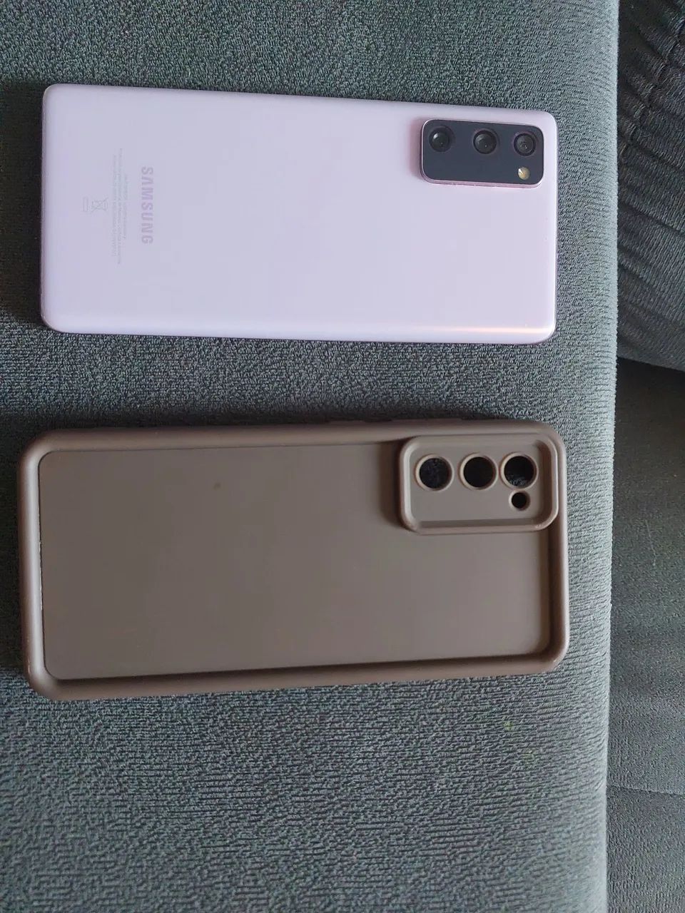 Samsung galaxy S20 Fe 5g Perfeito estado NOVO - Foto 4