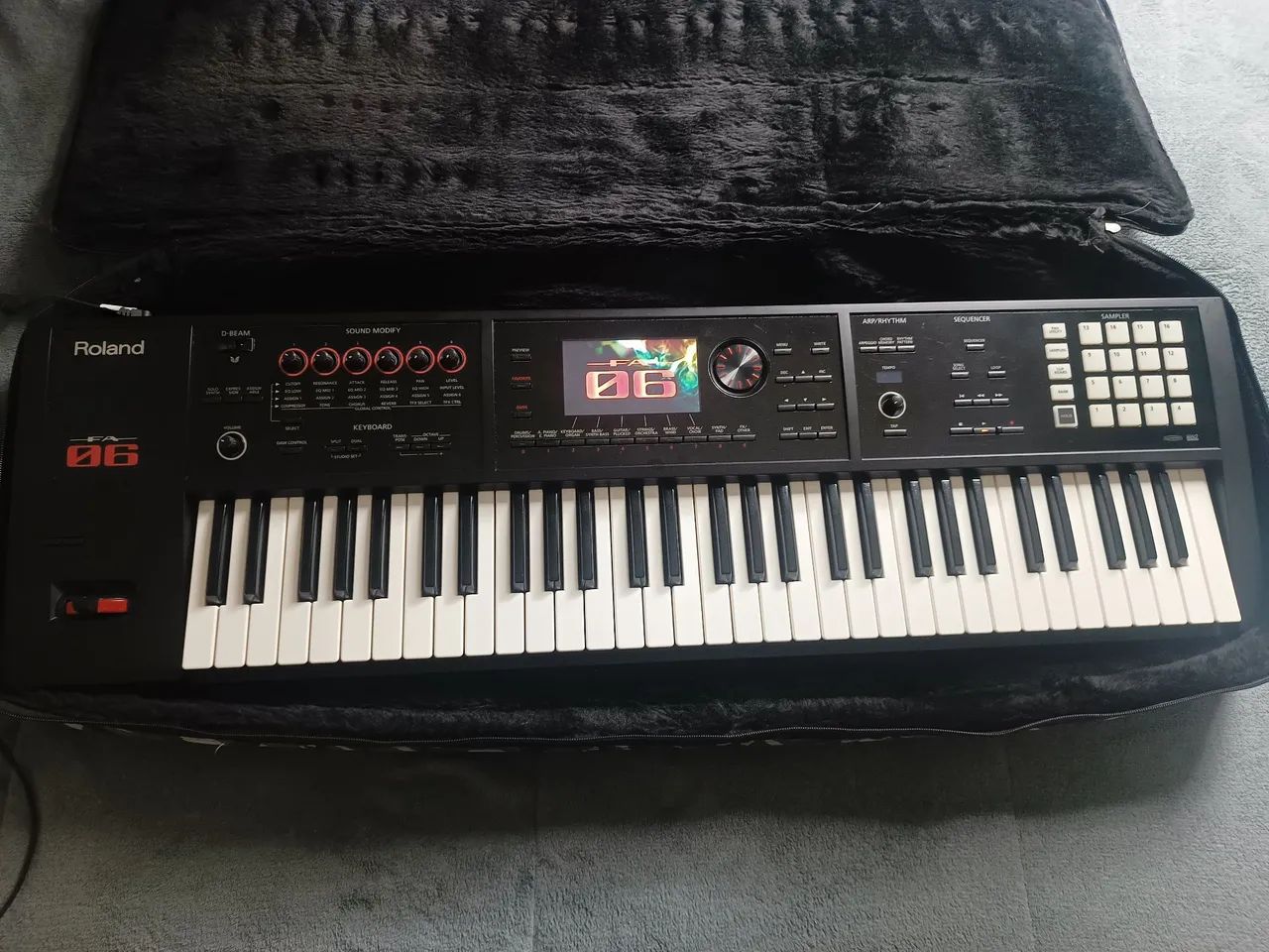 Teclado Roland fa06  - Foto 3