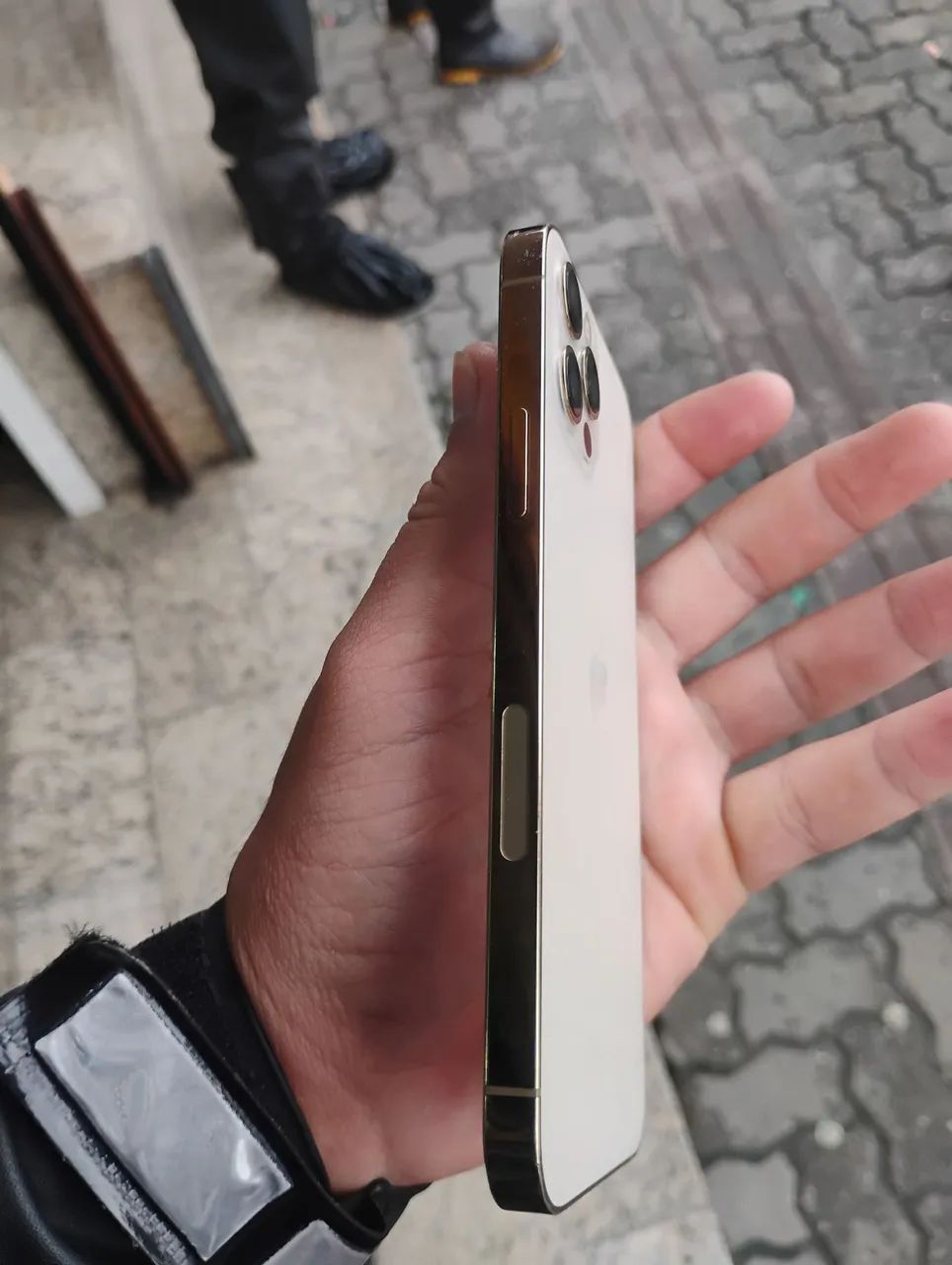 IPHONE 12 PRO 512GB - Foto 3