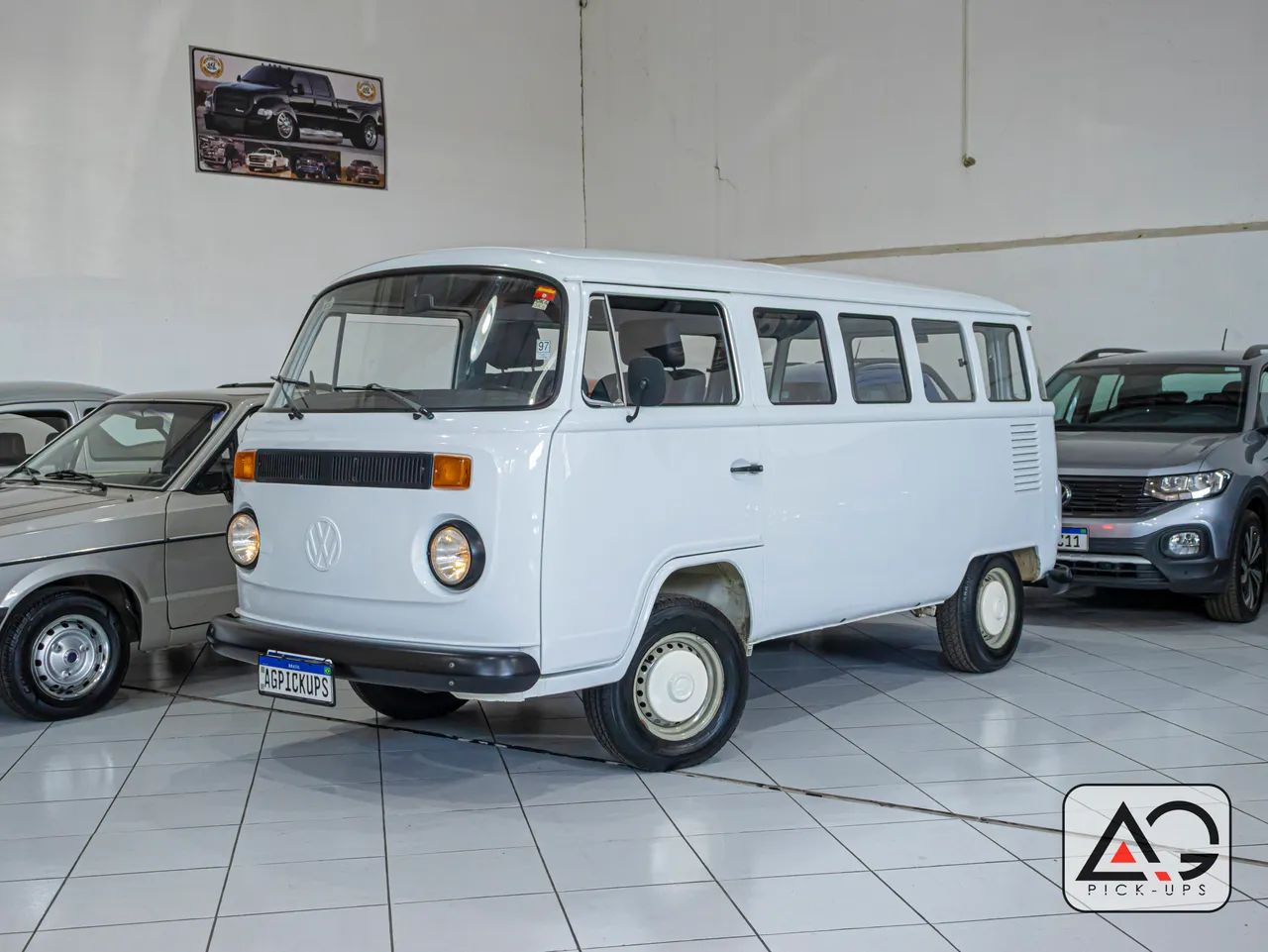 Volkswagen Kombi Standard/ Luxo/ Serie Prata 1995