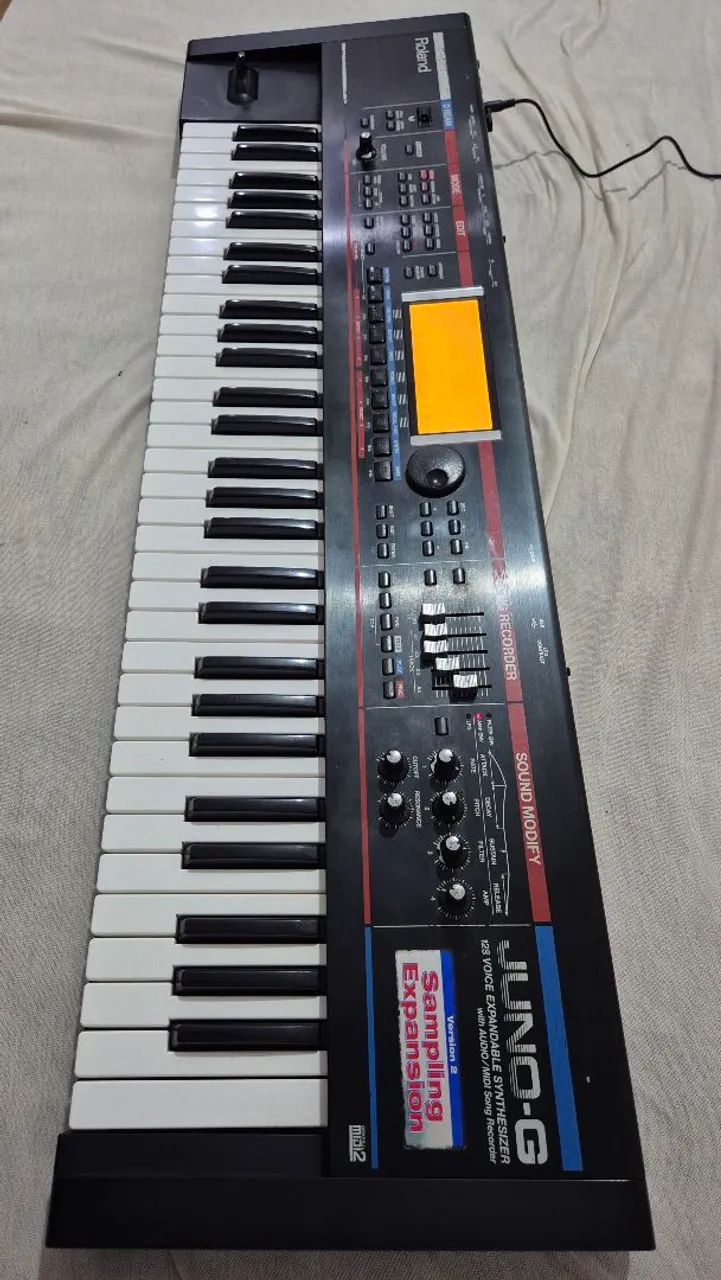 teclado roland juno g