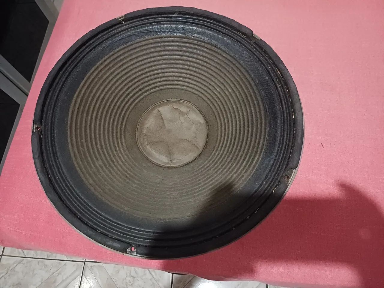 Componentes da Caixa ibs Tebas 15" - Foto 3