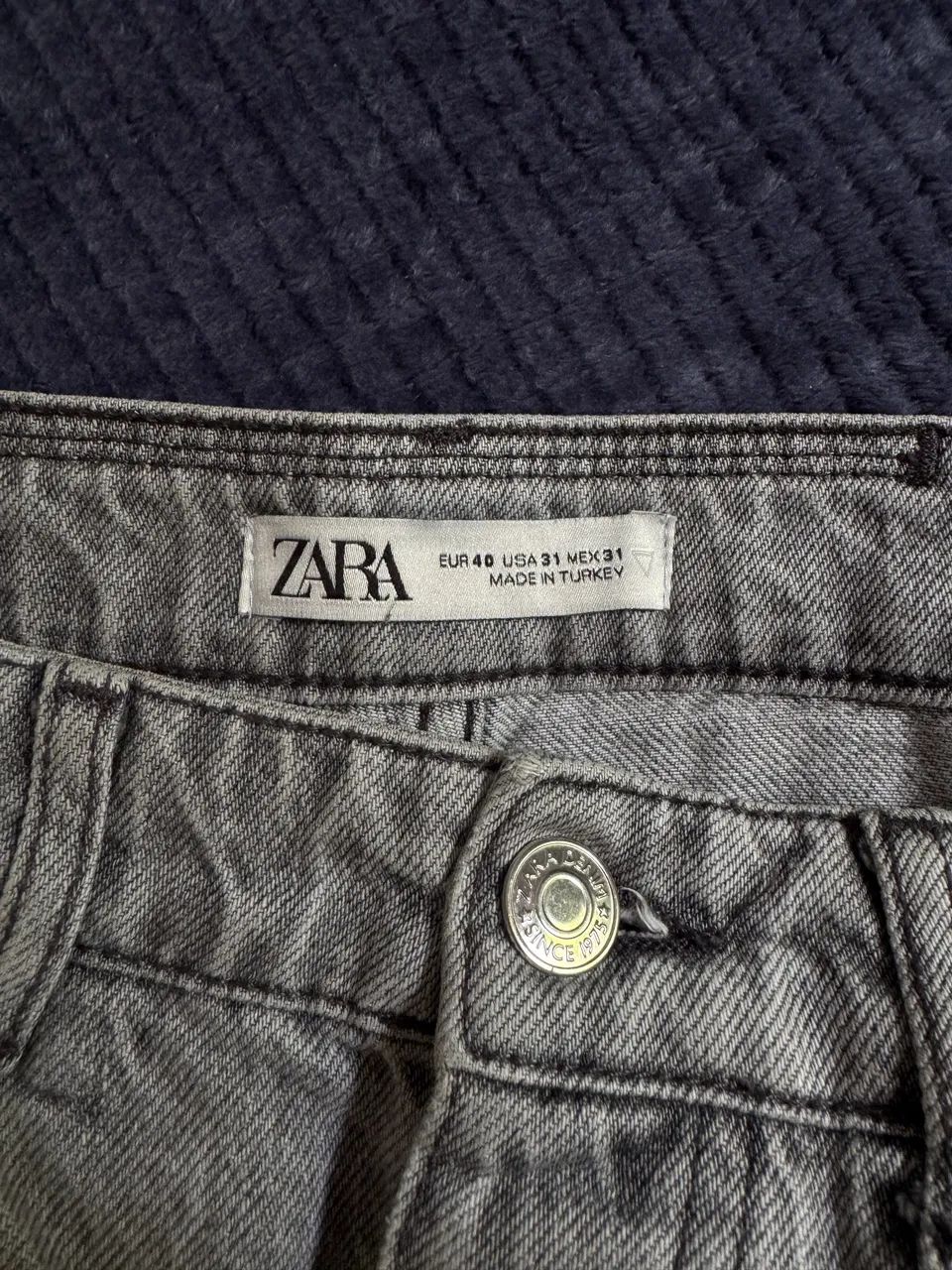 Calça Zara - modelo rasgado - Foto 3