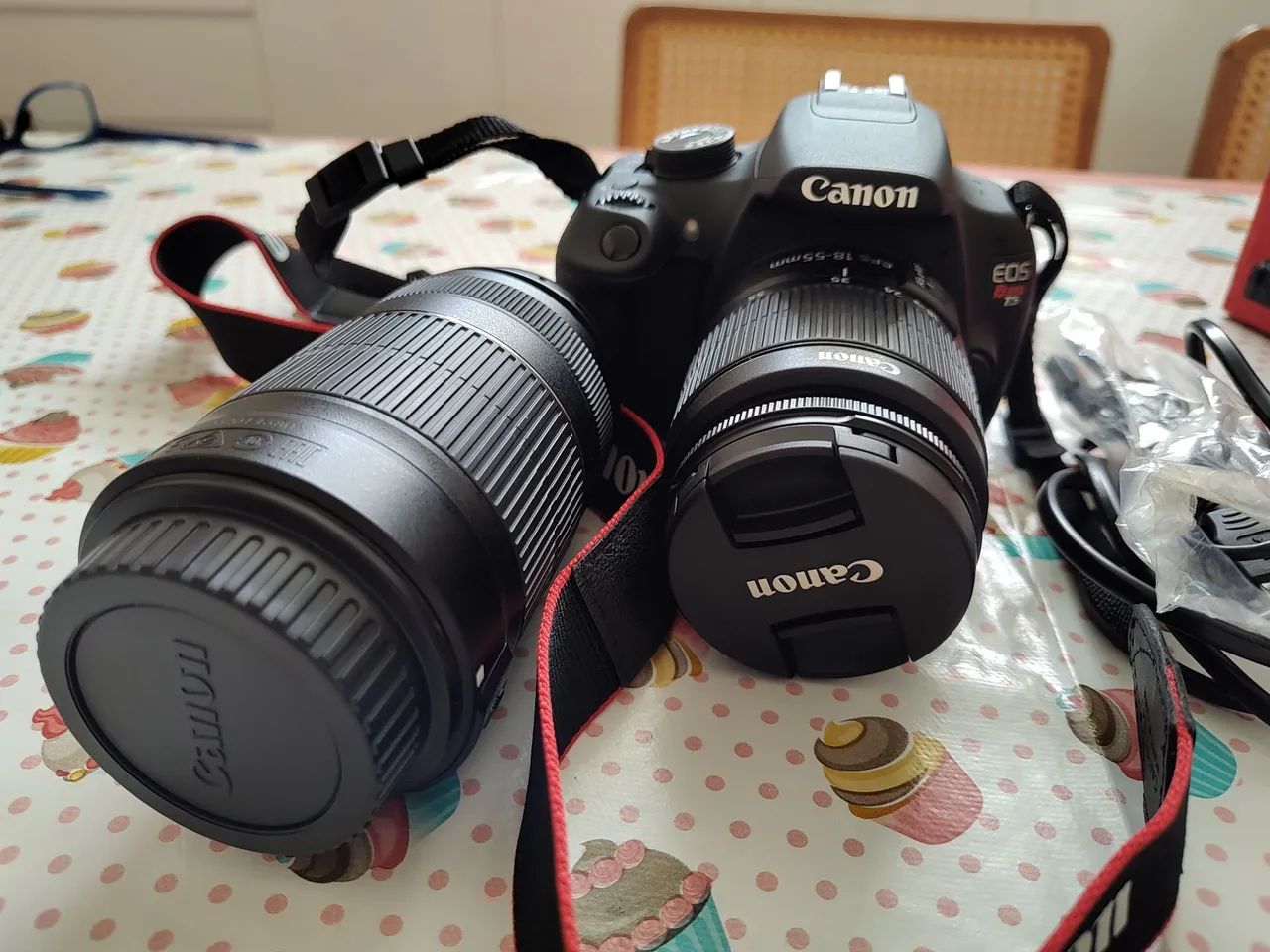 Câmera fotográfica Canon T5 completa e com uma lente adicional. - Foto 6