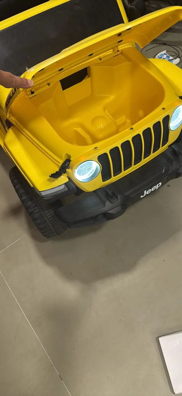 Carrinho elétrico Jeep 12v original licenciado - Foto 3