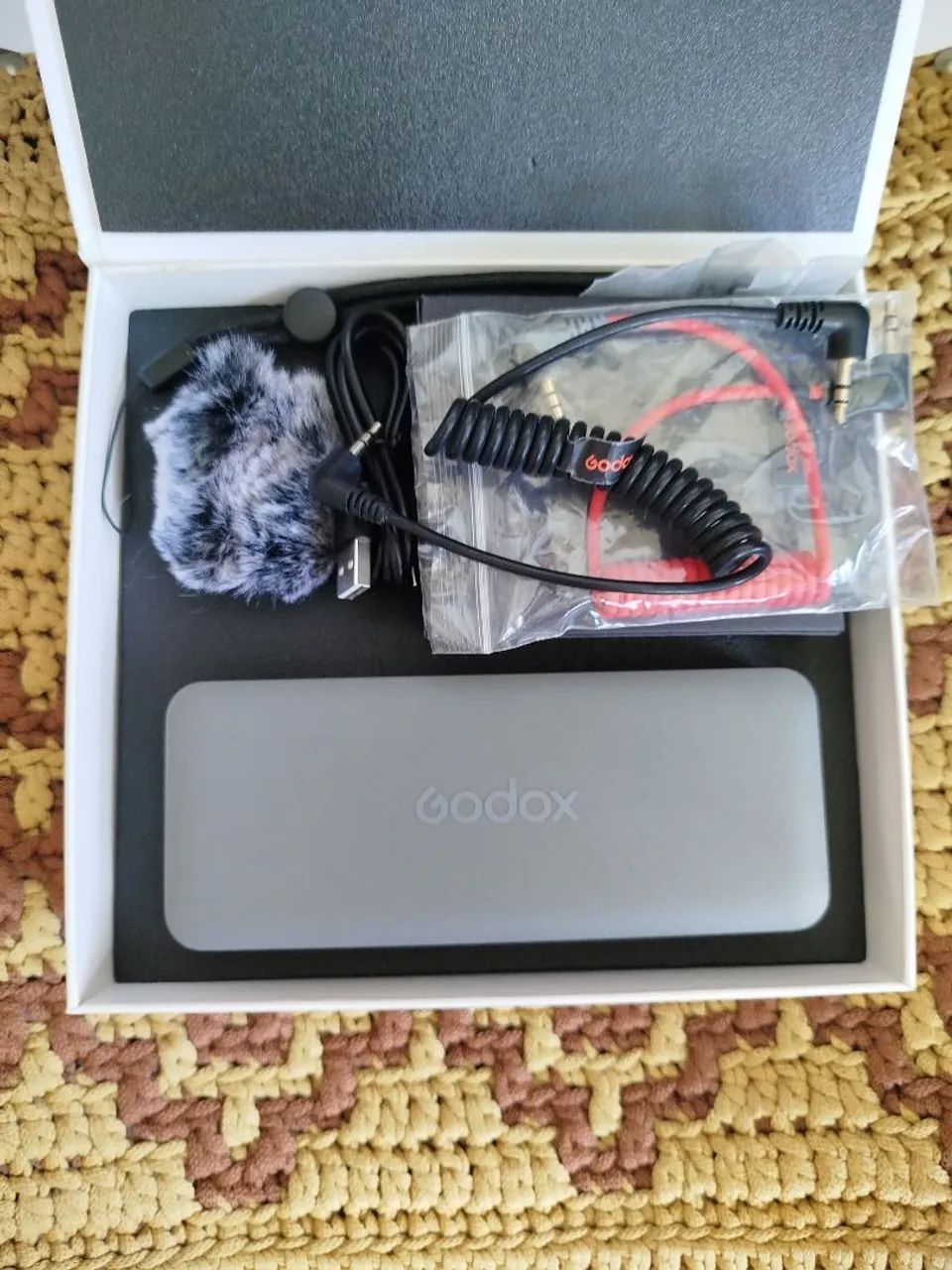 Lapela Godox completa. 2 transmissores, 1 receptor para câmera e celular.  - Foto 5