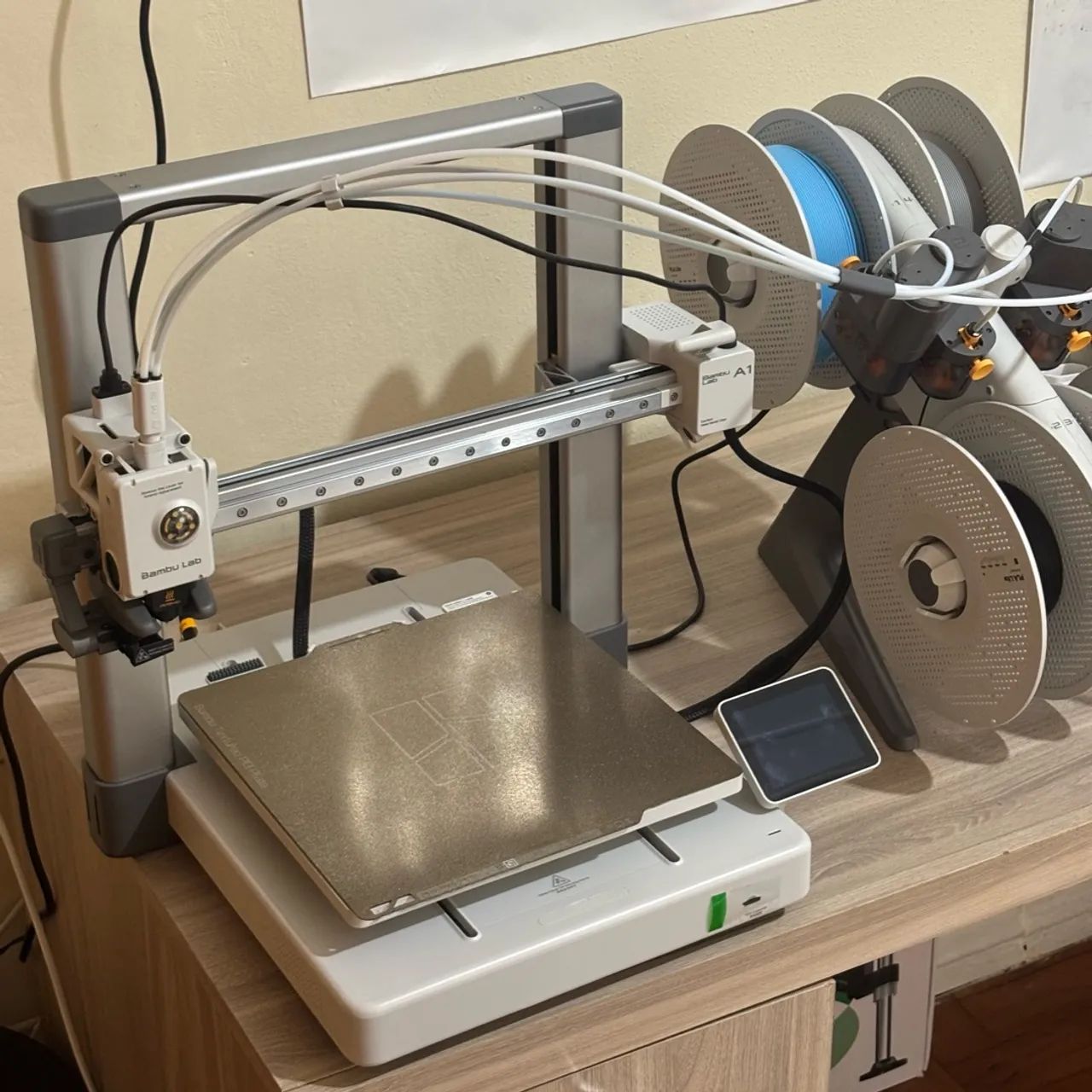 Impressora 3D BambuLab A1 Combo (Com AMS) - Foto 3