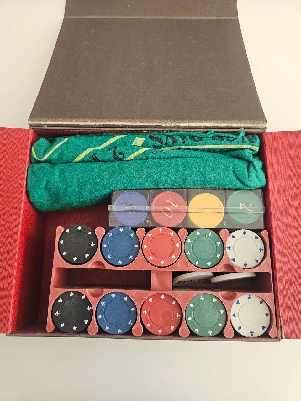 Vendo jogo de pocker KUEHNE+NAGEL - Foto 3