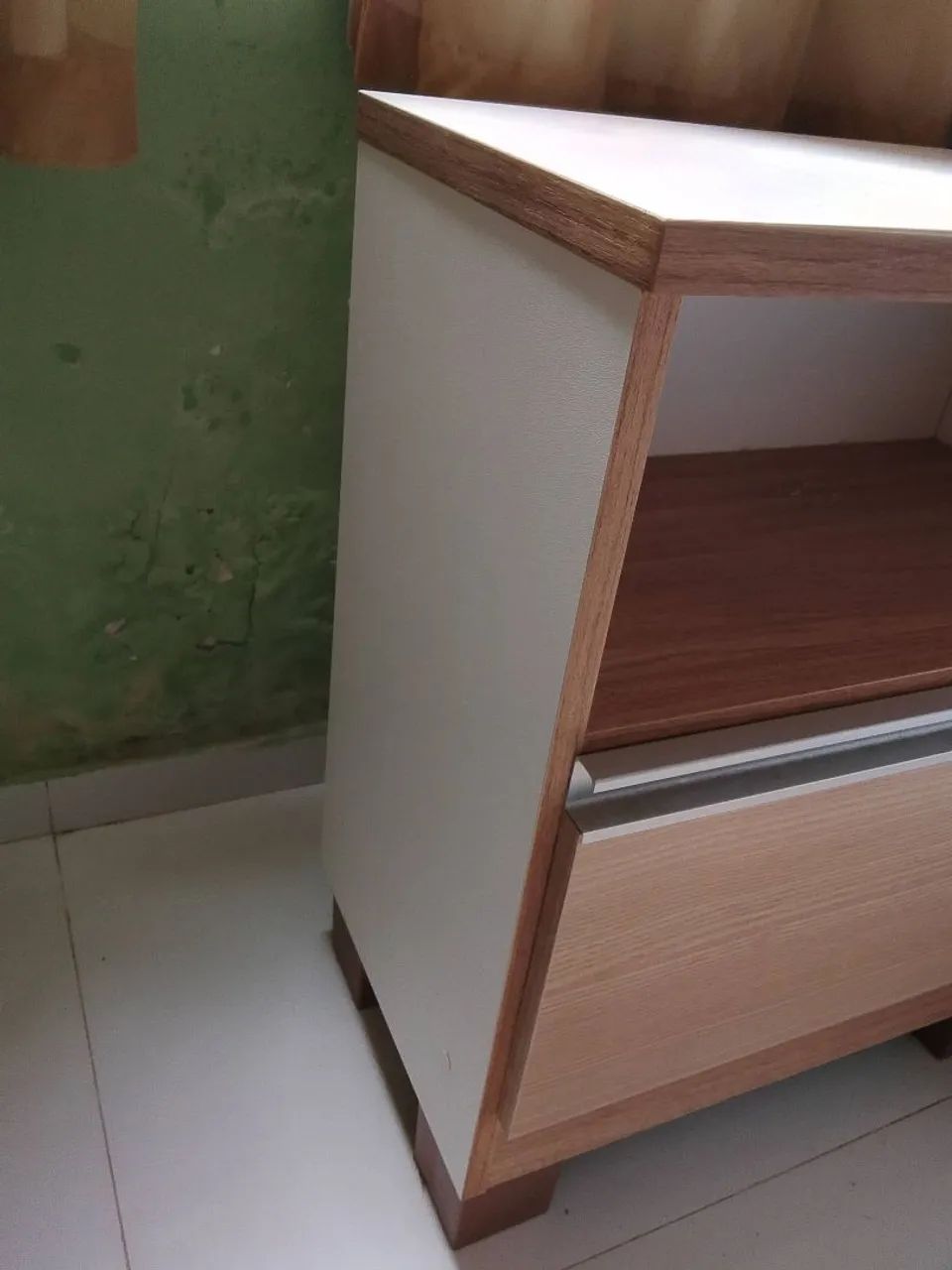 Mesa de Cabeceira - Foto 2