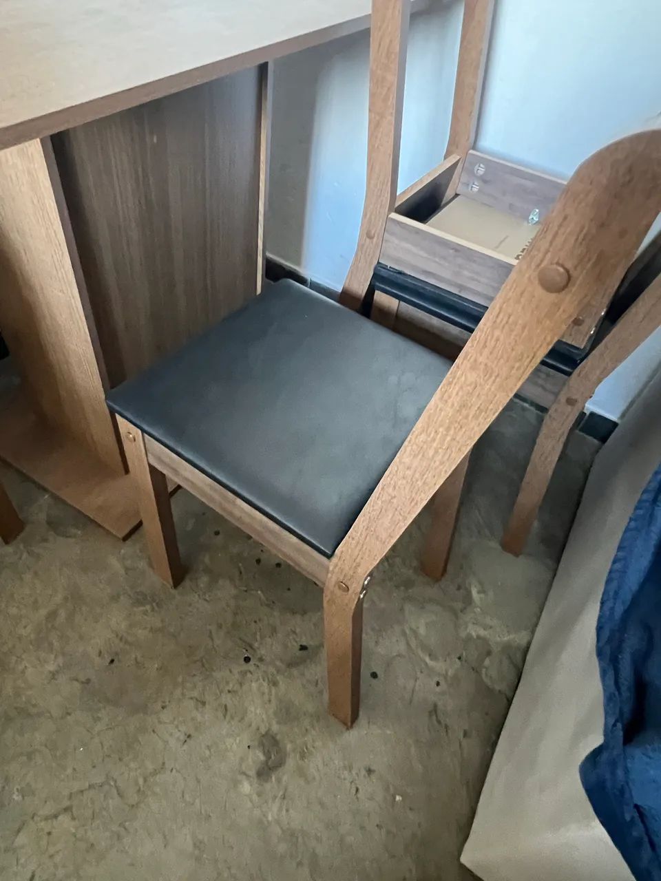 Mesa de jantar com 4 cadeiras  - Foto 3