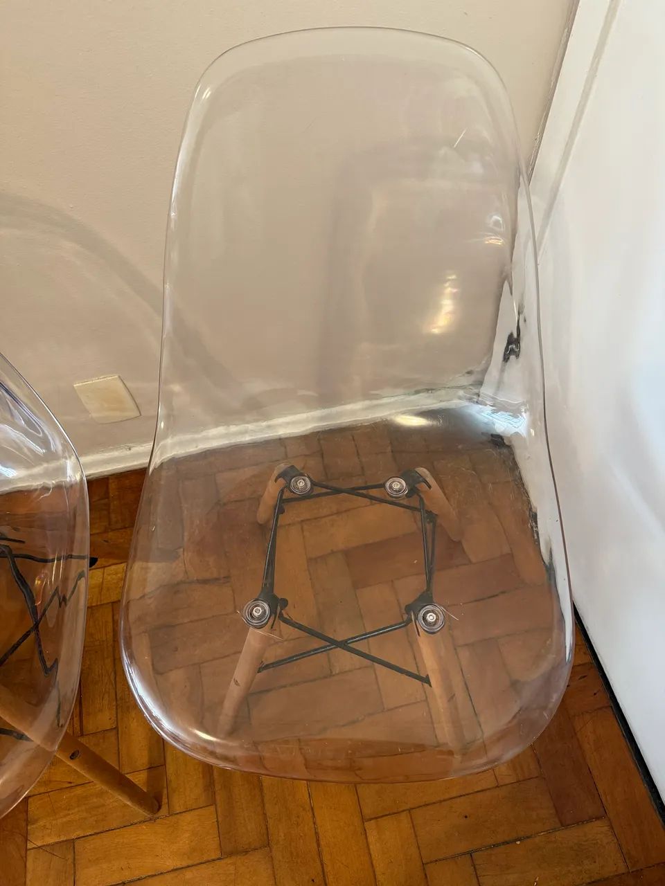 04 CADEIRAS CHARLES EAMES R$300  - Foto 3