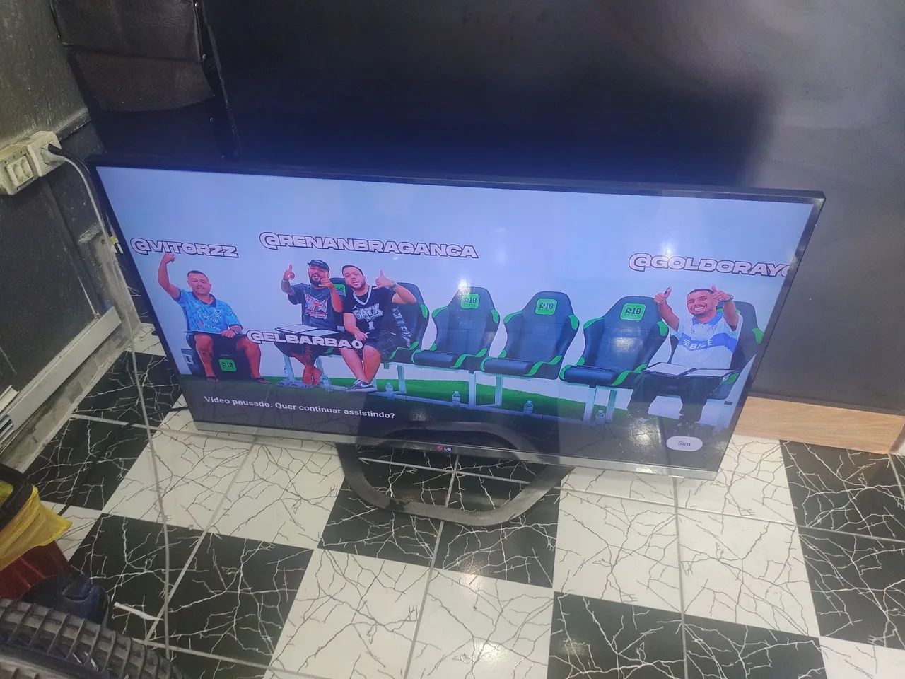 Vendo Smartv Samsung 55 polegadas top de linha em estado de nova conforme fotos R$ 1950,00 - Foto 2