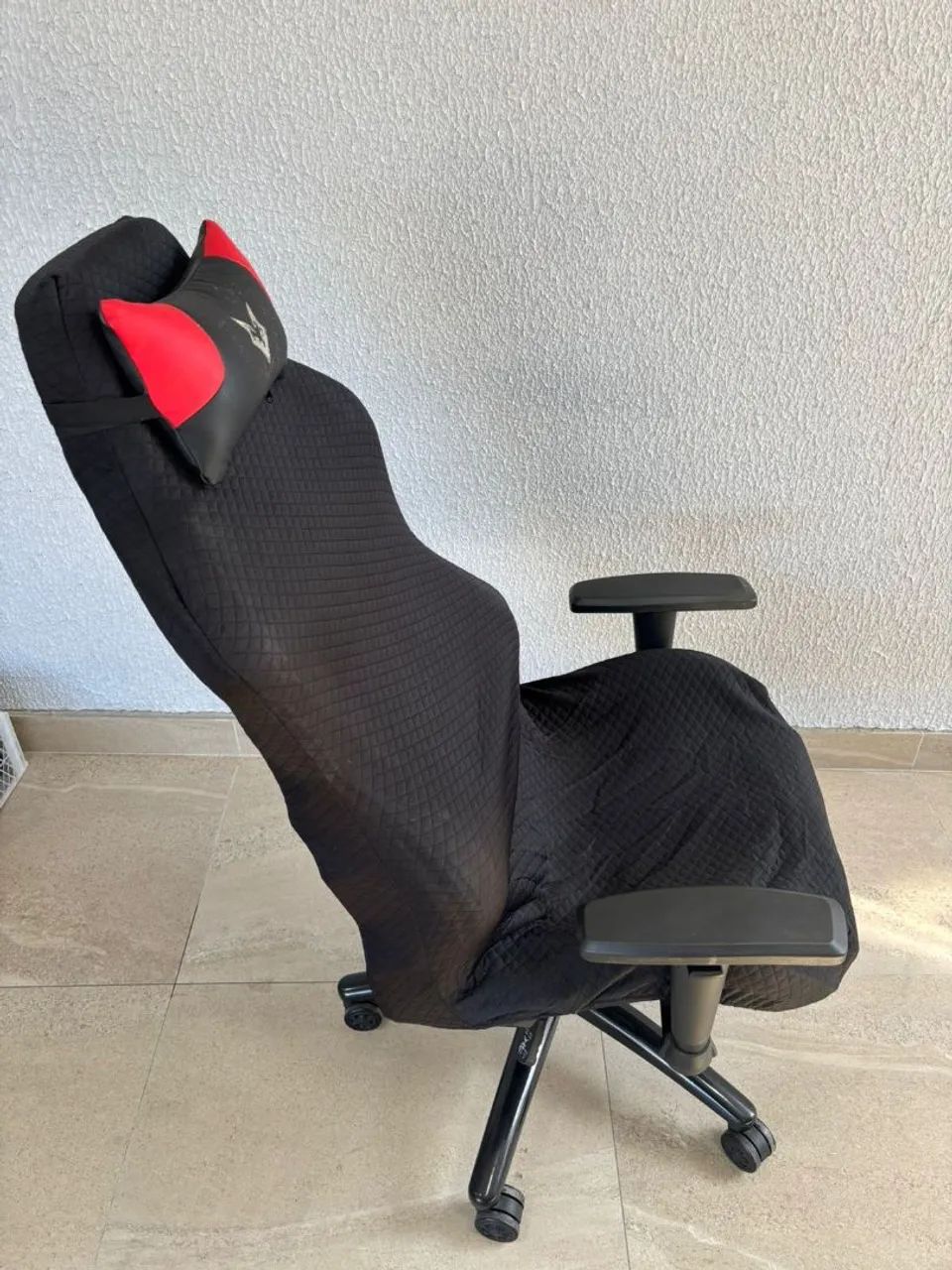 Vendo Cadeira Gamer usada... - Foto 2