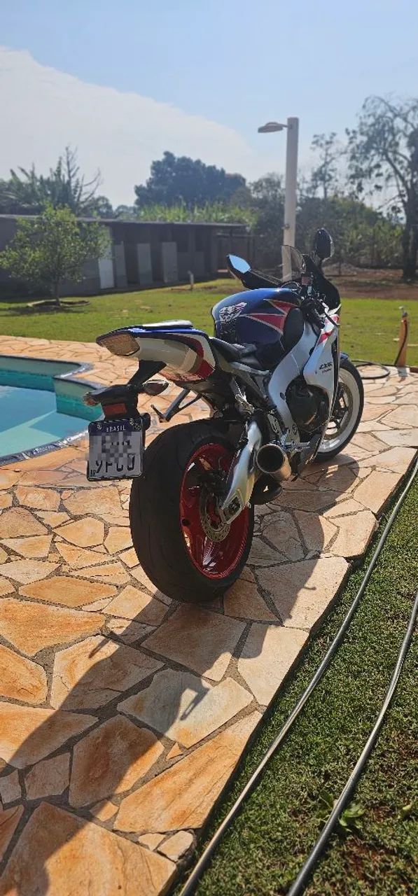 Cbr1000rr  - Foto 4