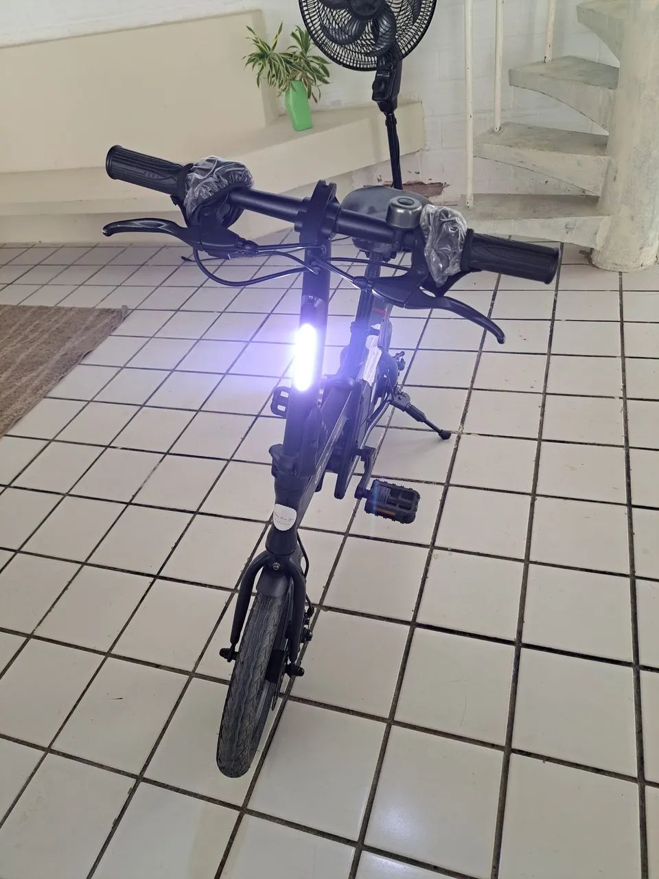 Bicicleta GOLDENTEC Elétrica  - Foto 2