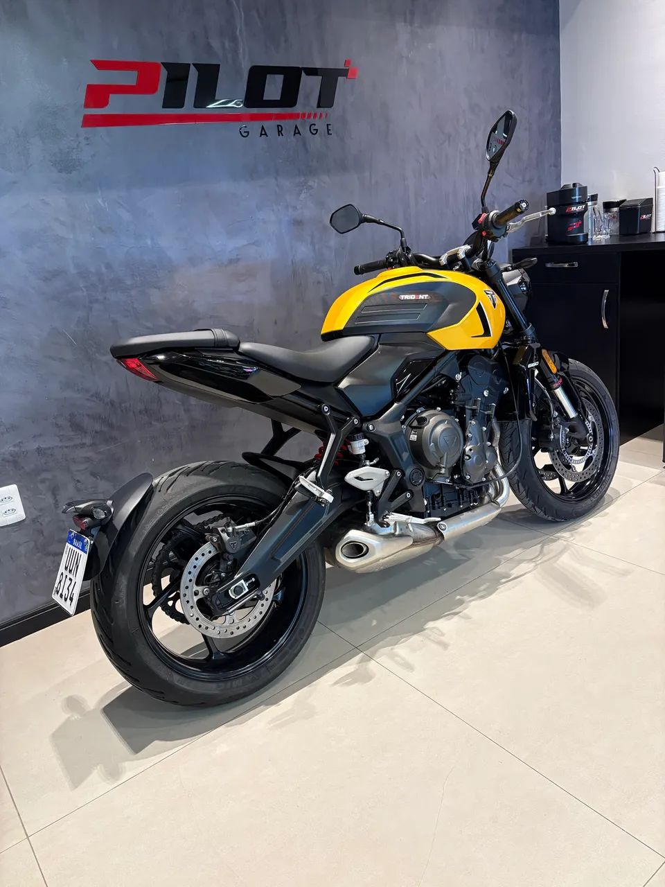 TRIUMPH TRIDENT 660 - Foto 3